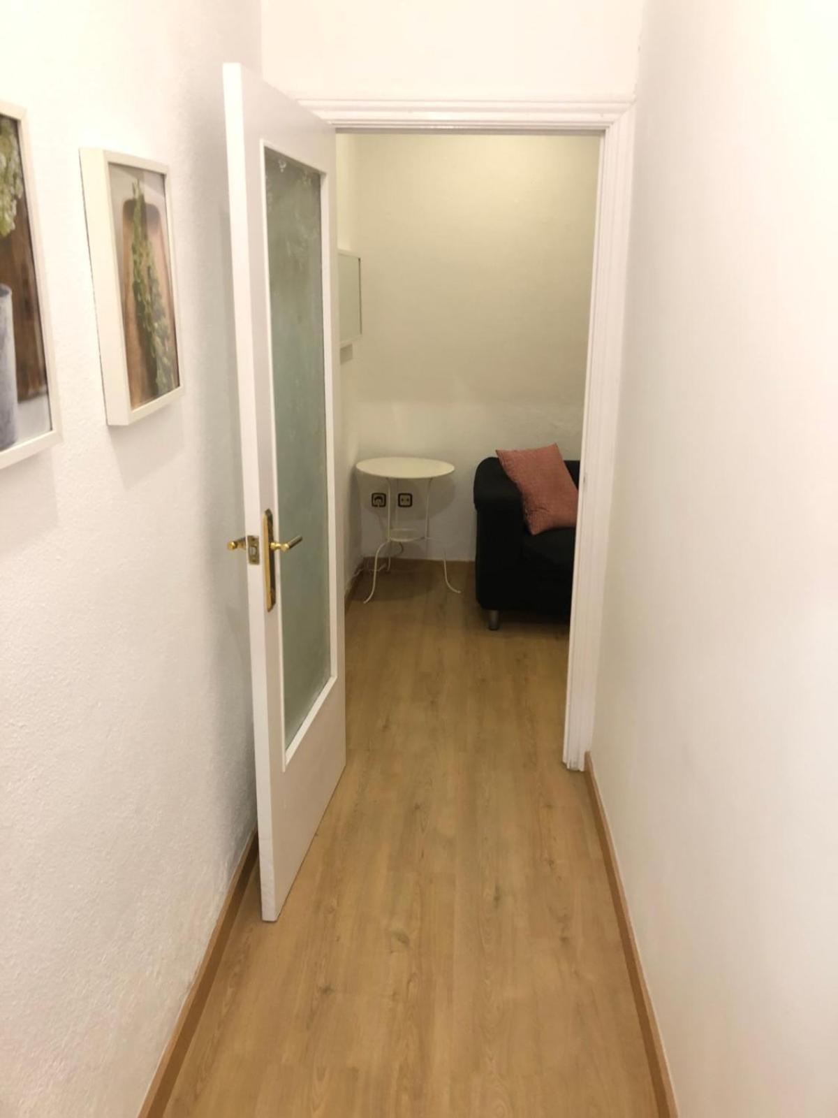 New! Apartment In Sarria Near Metro Барселона Екстер'єр фото
