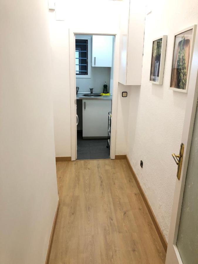 New! Apartment In Sarria Near Metro Барселона Екстер'єр фото