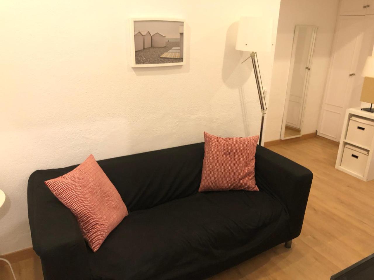 New! Apartment In Sarria Near Metro Барселона Екстер'єр фото